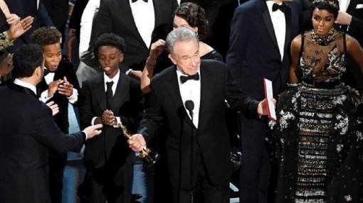 Phim nào sẽ có tên trên bảng vàng Oscar?