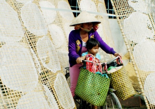 Bánh tráng- món quen mà lạ!