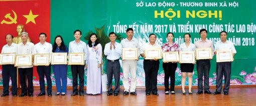 Tập trung thực hiện nhiệm vụ lao động, người có công và xã hội