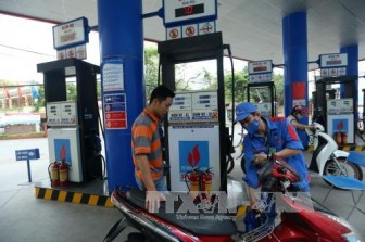 Phó Thủ tướng Vương Đình Huệ: Điều hành giá xăng dầu theo nguyên tắc hài hòa