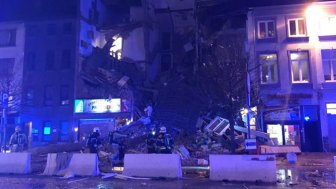 Nổ tại Bỉ, một tòa nhà đổ sập trong đêm