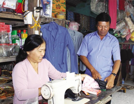 Hiến đất xây trường