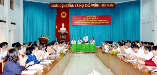 Đẩy mạnh nghiên cứu khoa học, bắt nhịp cuộc cách mạng 4.0
