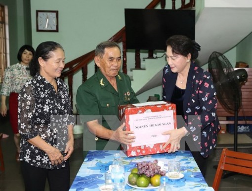 Dành hơn 386 tỷ đồng tặng quà Tết Nguyên đán cho người có công