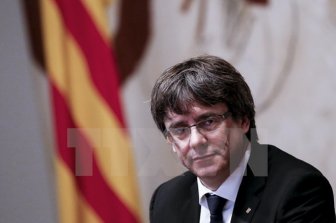 Tây Ban Nha sẽ ra lệnh bắt giữ cựu Thủ hiến Catalonia Puigdemont