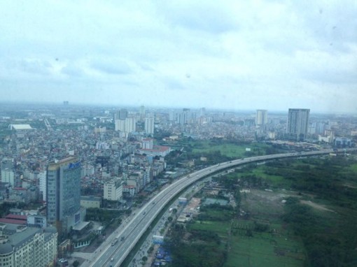 Bắc Bộ nắng gián đoạn, Nam Bộ có mưa trái mùa về chiều tối