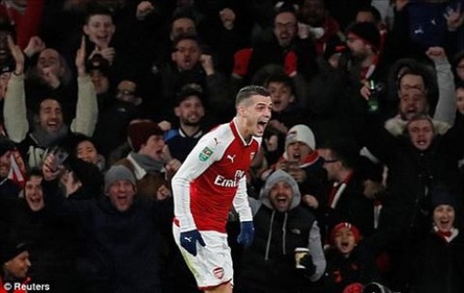 Hạ Chelsea, Arsenal đấu Man City ở chung kết League Cup