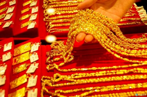 Giá vàng hôm nay 25-1: Chinh phục mốc 37 triệu đồng/lượng?