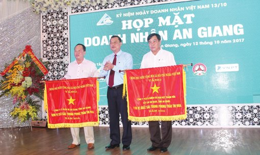 Hoàn thành đạt và vượt các chỉ tiêu sản xuất - kinh doanh năm 2017