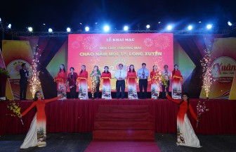 Khai mạc Hội chợ Thương mại Chào năm mới TP. Long Xuyên - An Giang 2018