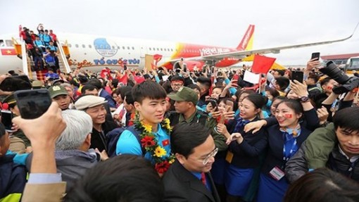 Phạt Vietjet 40 triệu đồng vụ mặc bikini trên máy bay chở đội U23 Việt Nam