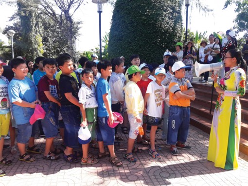 Du khảo về nguồn, nét đẹp ngày Xuân