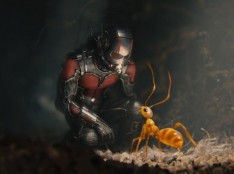 Hãng Marvel tung trailer Chiến Binh Ong bên cạnh Người Kiến