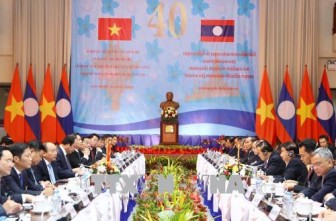 Thủ tướng Nguyễn Xuân Phúc và Thủ tướng Lào đồng chủ trì Kỳ họp Ủy ban liên Chính phủ