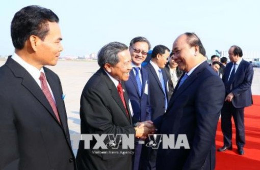 Thủ tướng Nguyễn Xuân Phúc kết thúc thành công chuyến thăm, làm việc tại Lào