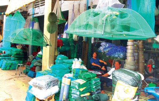 Chợ lưới, hồn cũ trăm năm
