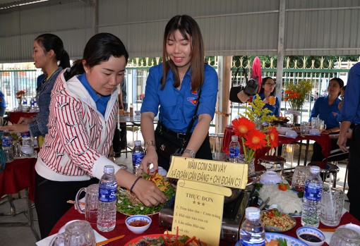 Huyện đoàn Châu Thành tổ chức Ngày hội “Mừng Đảng - Mừng Xuân” 2018