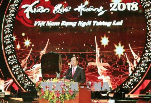 Chủ tịch nước: Tổ quốc luôn chào đón những người con thân yêu trở về đất Mẹ
