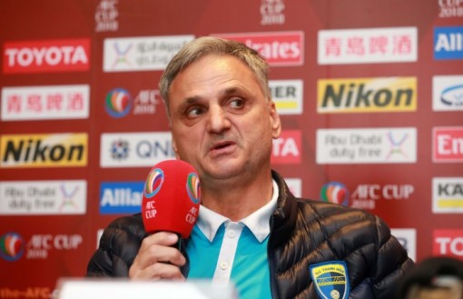 Thủ môn Bùi Tiến Dũng bắt chính trận FLC Thanh Hóa đá AFC Cup