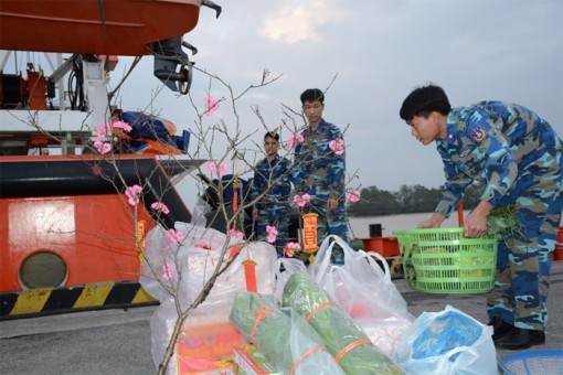 Đón Xuân trên biển