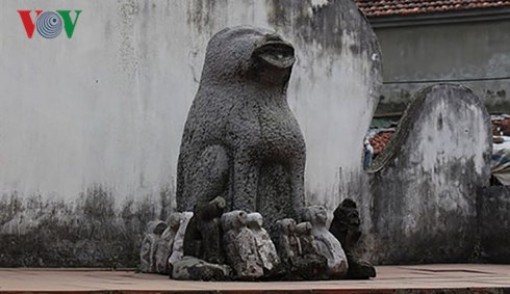 Khám phá bí ẩn tục thờ chó đá của người Việt