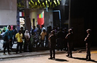 Maldives bắt giữ 25 người biểu tình đòi tống giam Tổng thống