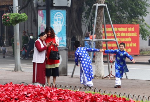 Miền Bắc tiếp tục nắng ấm trong ngày mùng 4 Tết