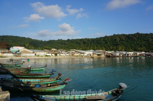 Yên bình xã đảo Thổ Châu