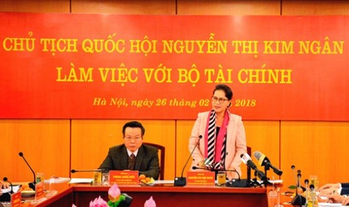 Chủ tịch Quốc hội Nguyễn Thị Kim Ngân làm việc với Bộ Tài chính