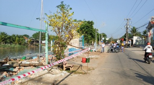 Toàn tỉnh xảy ra 6 vụ lún, sạt lở đất bờ sông