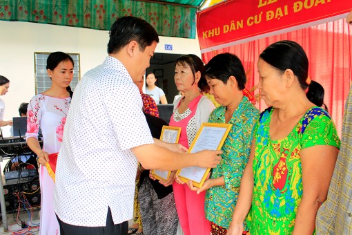 Long Xuyên nhớ Bác Tôn
