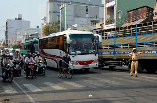 Đảm bảo trật tự an toàn giao thông mùa lễ hội sau Tết