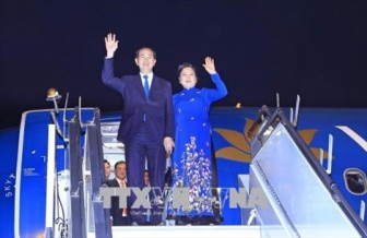 Chủ tịch nước Trần Đại Quang và Phu nhân bắt đầu chuyến thăm cấp Nhà nước tới Bangladesh