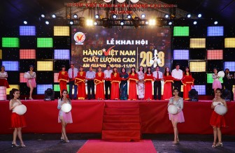 Khai mạc Hội chợ Hàng Việt Nam chất lượng cao năm 2018