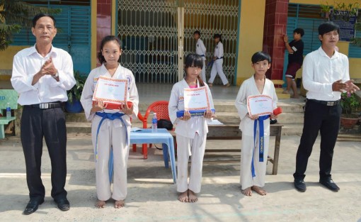 Hết lòng với thể thao