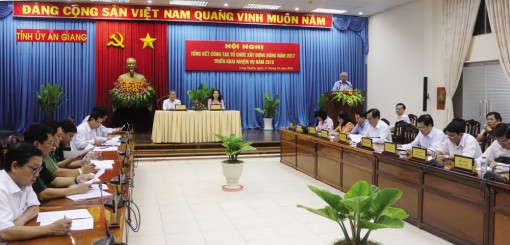 Đổi mới, đột phá, hiệu quả trong công tác tổ chức xây dựng Đảng