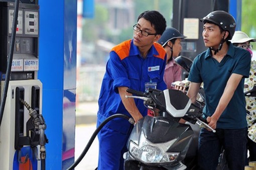 Điều chỉnh giá xăng dầu vào chiều nay 8-3