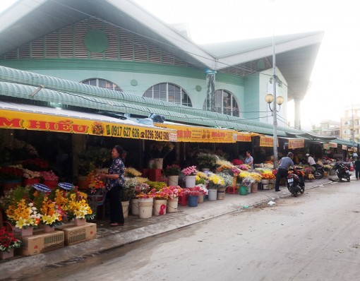 Tiếp tục sắp xếp, cải tạo chợ Long Xuyên