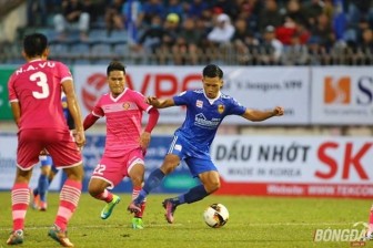 'Tiểu Huỳnh Đức' ghi bàn, ĐKVĐ Quảng Nam FC vẫn bị chia điểm trên sân nhà
