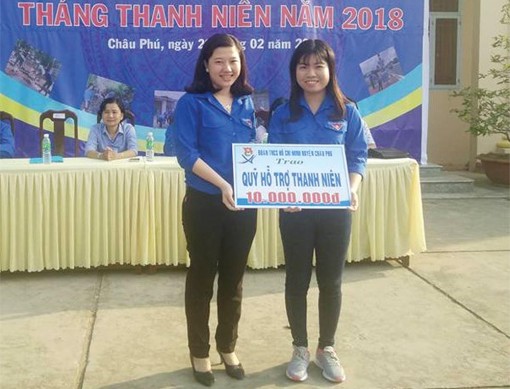 Tuổi trẻ Châu Phú với nhiều hoạt động trong Tháng Thanh niên