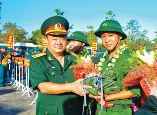 Người lãnh đạo gương mẫu