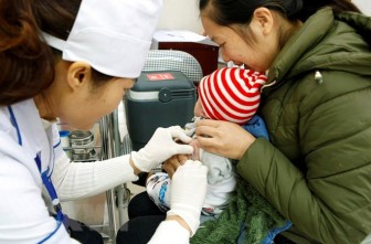 Phó Thủ tướng: Kêu gọi đầu tư sản xuất vắcxin 5 trong 1 tại Việt Nam