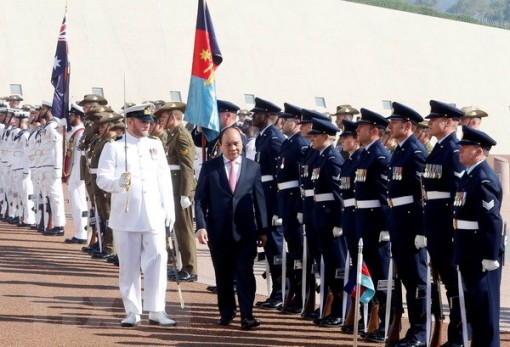 Australia bắn 19 loạt đại bác chào đón Thủ tướng Nguyễn Xuân Phúc