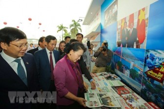 Chủ tịch Quốc hội Nguyễn Thị Kim Ngân thăm Hội Báo toàn quốc 2018
