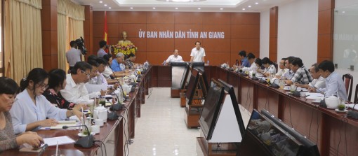 Các hoạt động chào mừng phải trang trọng, hiệu quả, tiết kiệm