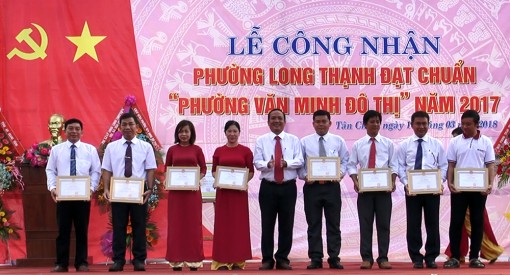 Long Thạnh được công nhận đạt chuẩn phường Văn minh đô thị