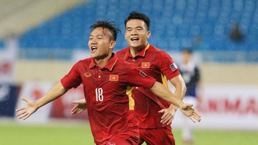 Không Văn Quyết, thầy Park chọn Thanh Trung làm đội trưởng