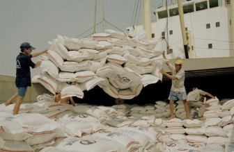 Xuất khẩu gạo: Lo ngại tình trạng ép giá khi vào chính vụ Đông Xuân