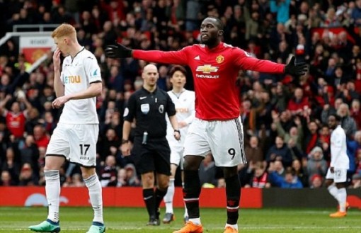 Trút bỏ gánh nặng, dàn sao Man Utd lại thăng hoa trước Swansea