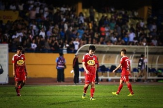 Hoàng Anh Gia Lai thua tan nát, Hà Nội FC chiếm ngôi đầu bảng